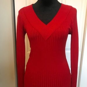 LEI Red V Neck Long Sleeve Sweater, Size M